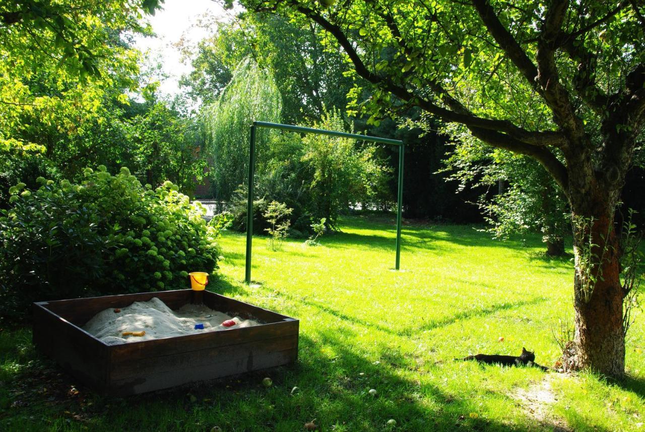 Neues Apartment #2 Mit Wlan !Sauna & Hot Tub Zubuchbar! Зенфтенберг Екстер'єр фото