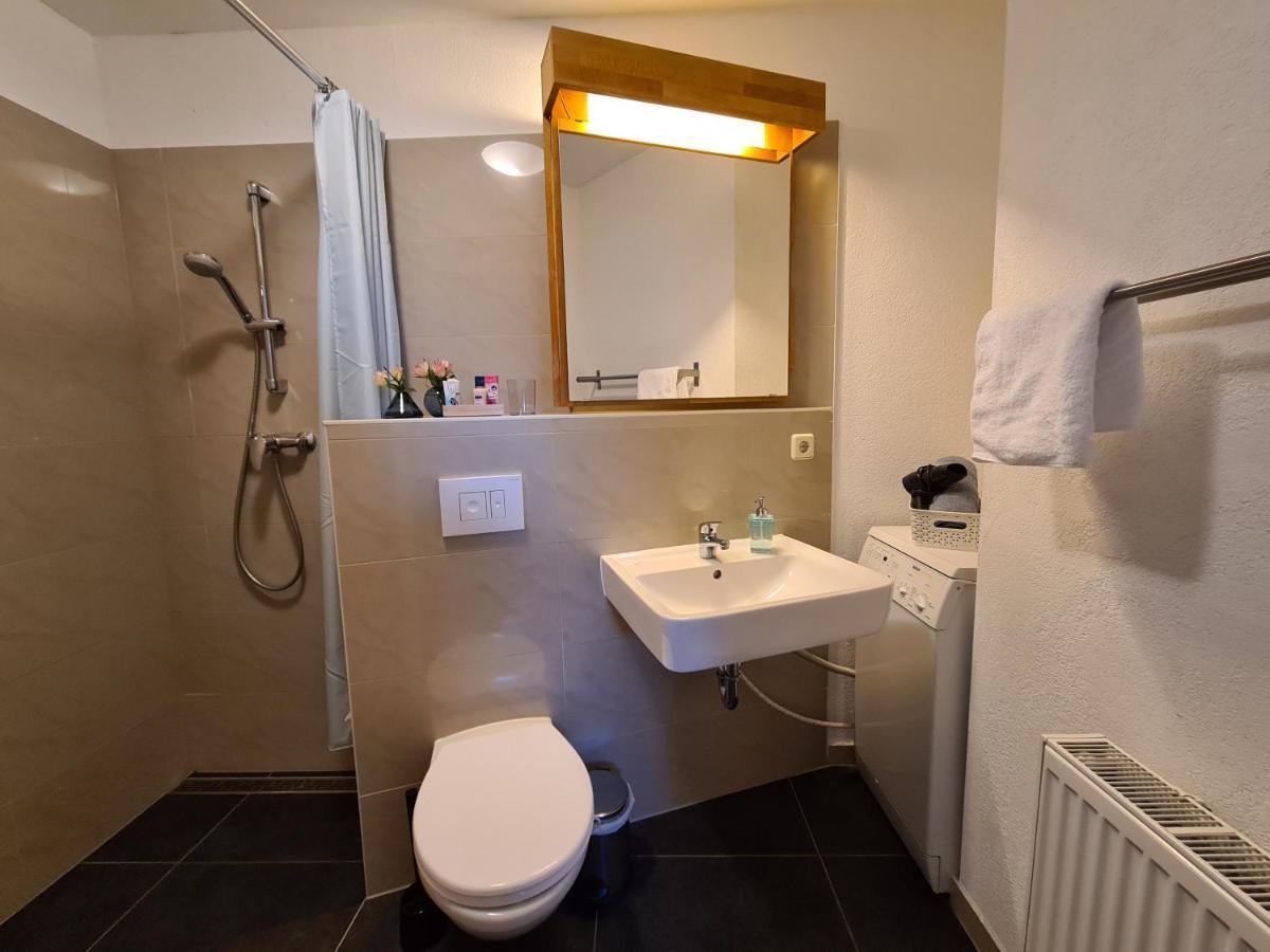 Neues Apartment #2 Mit Wlan !Sauna & Hot Tub Zubuchbar! Зенфтенберг Екстер'єр фото